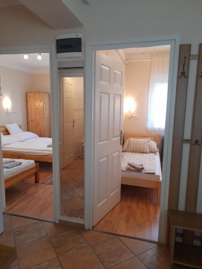 Thermal Apartman Tiszafuered ภายนอก รูปภาพ